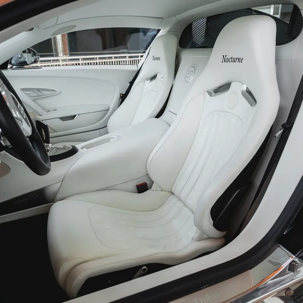 2010 BUGATTI  VERYON NOCTURNE GCC  DONE ONLY 4000KM WITH 2 YEARS  SERVICE CONTRACT