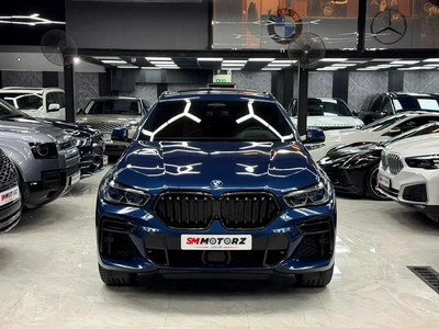 BMW Warranty/Service 2028 | Original Paint | Black Edition | Full Option-8