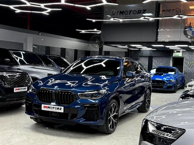 BMW Warranty/Service 2028 | Original Paint | Black Edition | Full Option-0