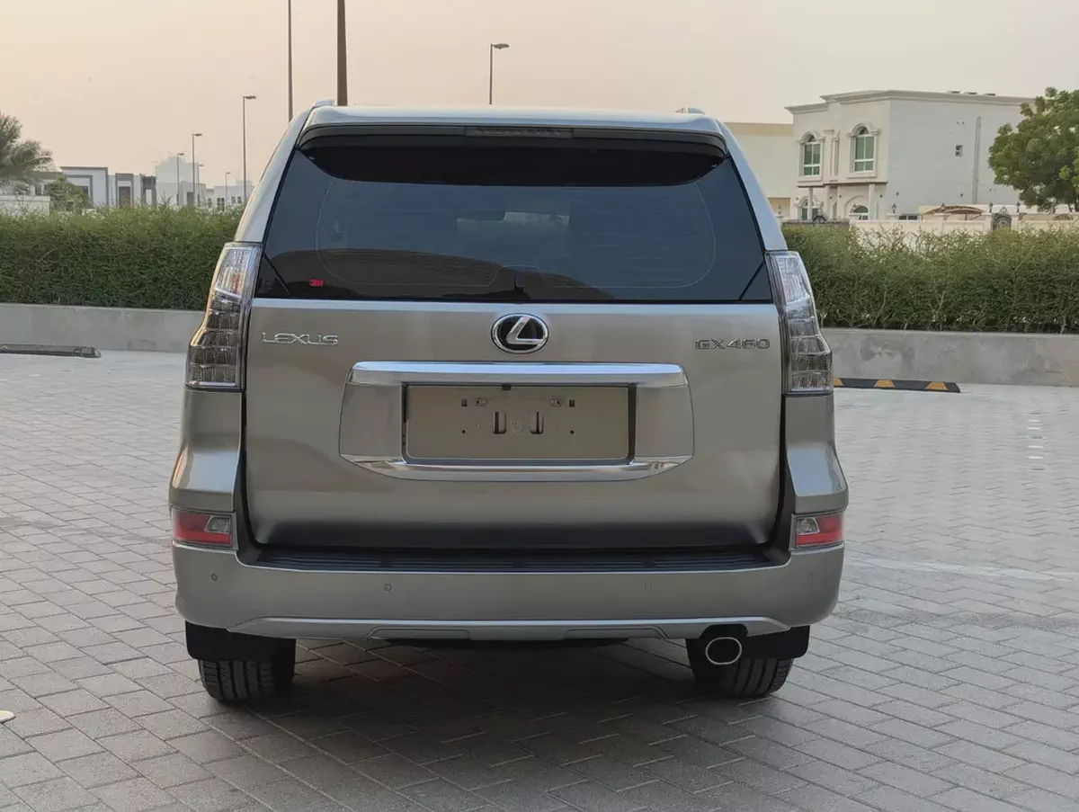 Lexus GX 460 2021 Full Option GCC specs Excellent Condition-4-4
