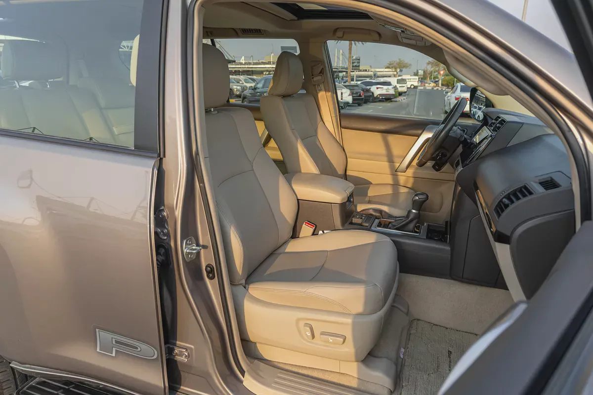 Toyota Land Cruiser Prado 2022 TXL | GCC Specs | Low Mileage | V6 | 4WD (EXPORT)-18-18