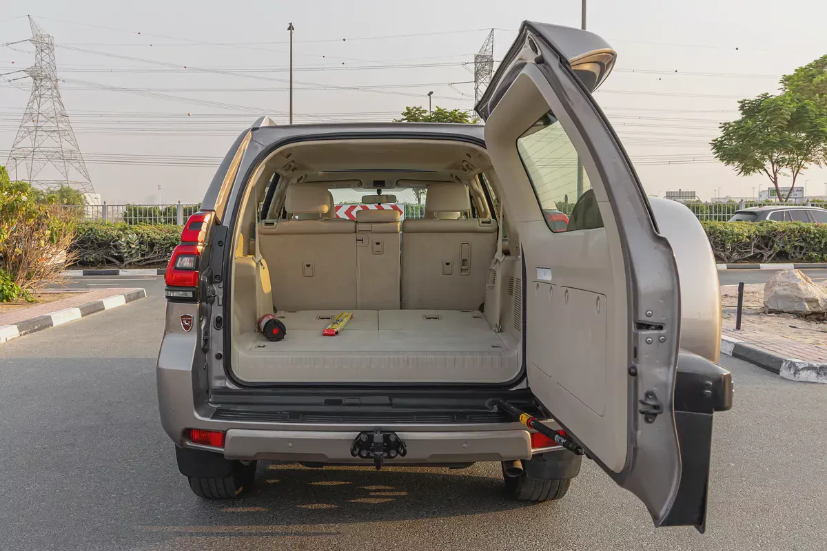 Toyota Land Cruiser Prado 2022 TXL | GCC Specs | Low Mileage | V6 | 4WD (EXPORT)-19-19