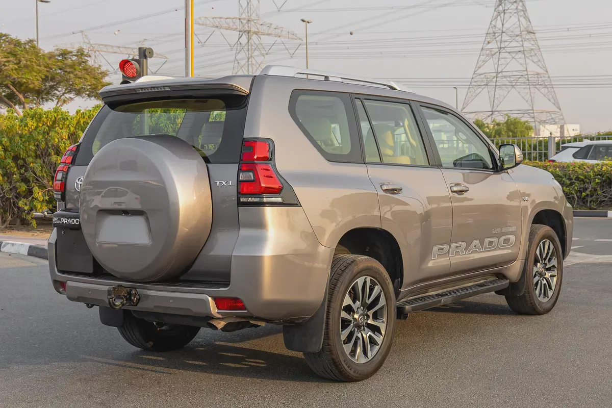 Toyota Land Cruiser Prado 2022 TXL | GCC Specs | Low Mileage | V6 | 4WD (EXPORT)-3-3
