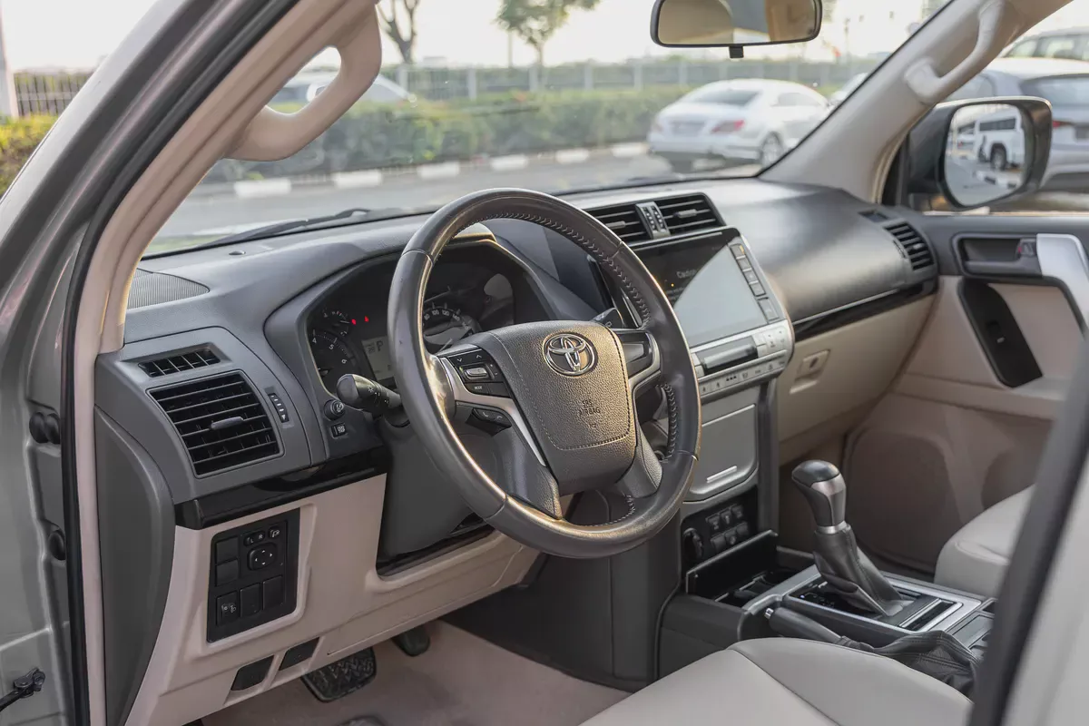 Toyota Land Cruiser Prado 2022 TXL | GCC Specs | Low Mileage | V6 | 4WD (EXPORT)-8-8