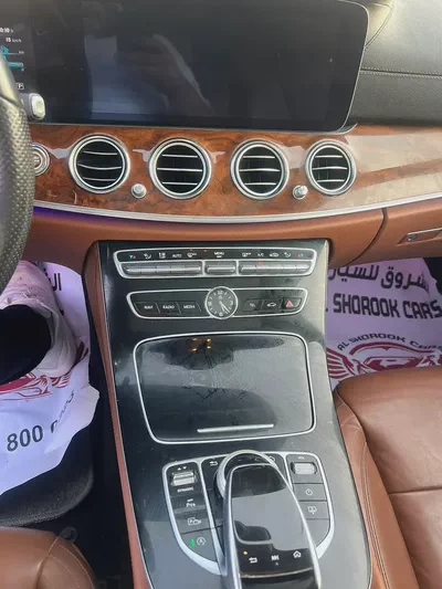 2017 Mercedes-Benz E-Class E 300 GCC Specs - Excellent Condition-15