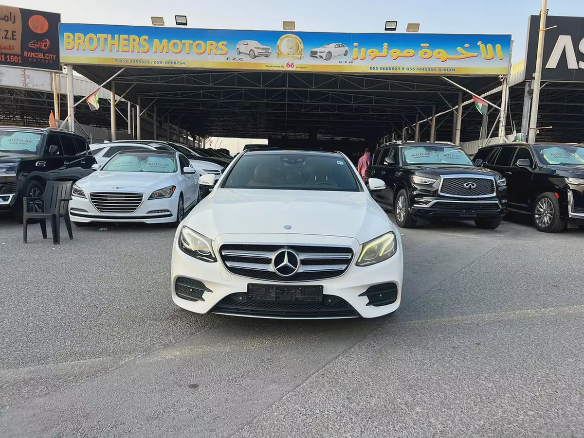 2017 Mercedes-Benz E-Class E 300 GCC Specs - Excellent Condition