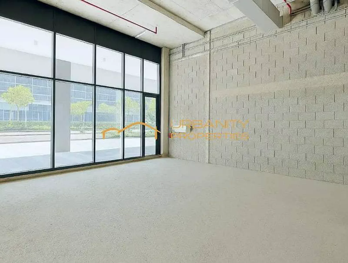Compact Retail Space | Prime Location & High ROI-3-3