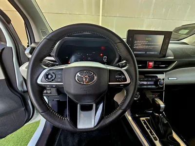 Toyota Veloz GLX VELOZ / GCC / ORIGINAL PAINT / SERVICE HISTORY / LOW MILEAGE-19