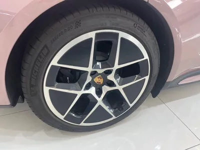 Porsche Taycan STANDARD As good as new-3