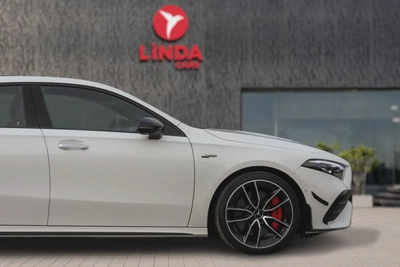 Mercedes-Benz A-Class 35 AMG 2025-13