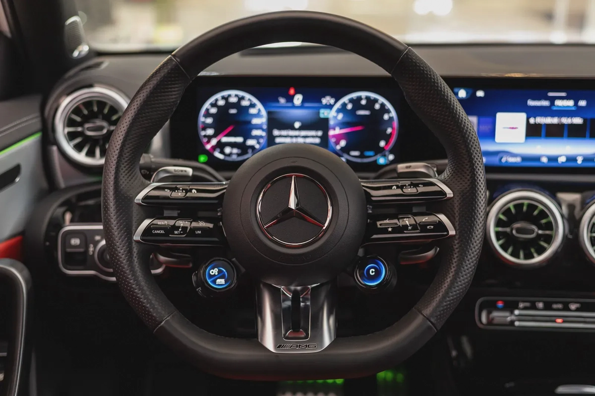 Mercedes-Benz A-Class 35 AMG 2025-18-18