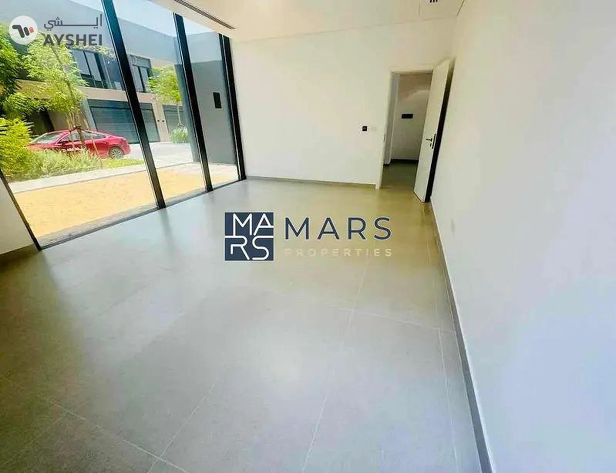 🌟 Luxurious 5-Bedroom Standalone Villa for Sale in Masaar Sendian Villas