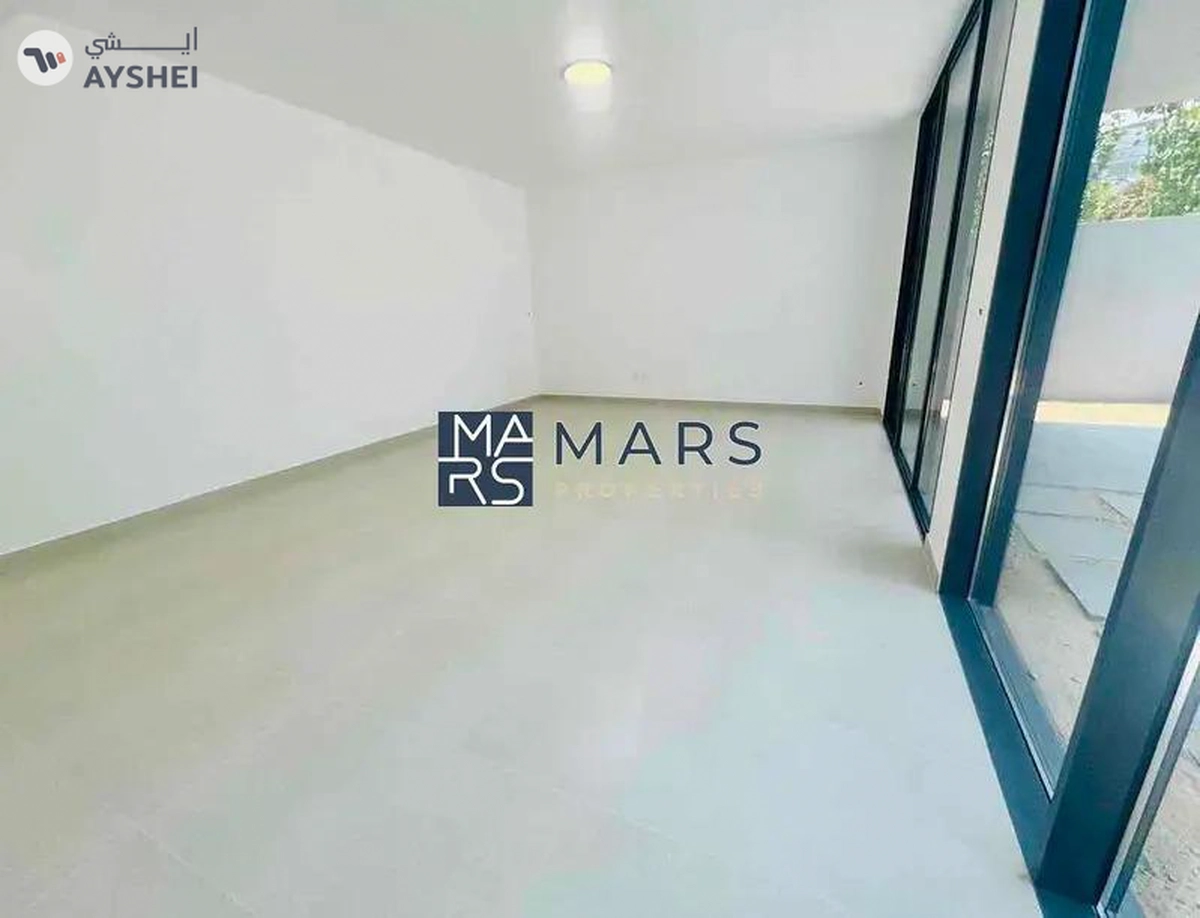 🌟 Luxurious 5-Bedroom Standalone Villa for Sale in Masaar Sendian Villas