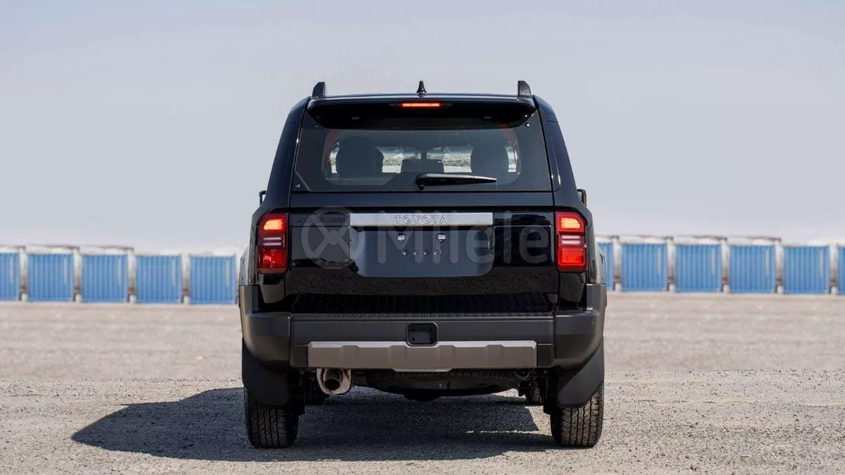Toyota Prado  TOYOTA PRADO 250-7-0