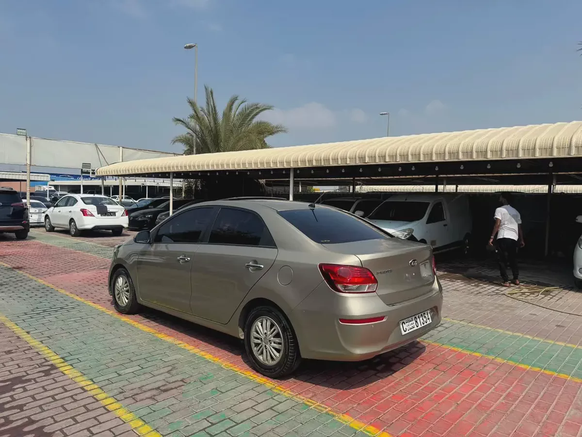 2020 Kia Pegas DLX GCC Specs-5-5