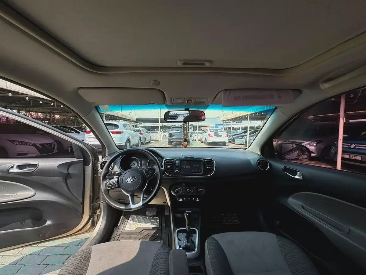 2020 Kia Pegas DLX GCC Specs-8-8