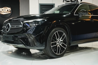 2023 Mercedes-Benz GLC 200 AMG 4MATIC - European Specs - Pristine Condition-3