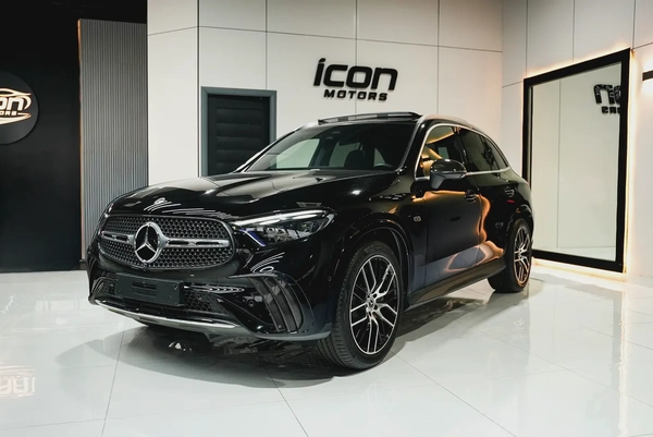 2023 Mercedes-Benz GLC 200 AMG 4MATIC - European Specs - Pristine Condition