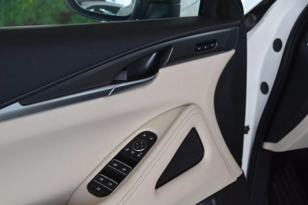 Infiniti QX60 LUXE Sensory 3.5L-9-0