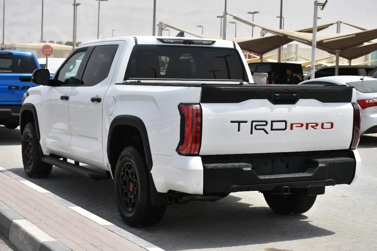 TUNDRA TRD PRO HYBRID 4WD 2024 | WHITE-4-4