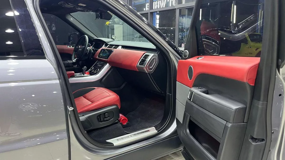 Land Rover Range Rover Sport HSE DYNAMIC-10-0