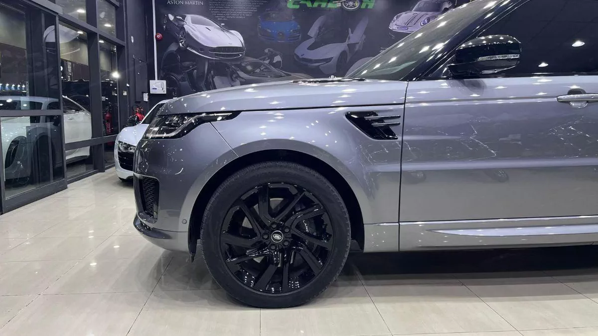 Land Rover Range Rover Sport HSE DYNAMIC-4-0