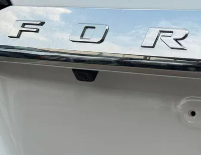 Toyota Fortuner SR5 || 2.8L DIESEL V4 4WD | RADAR | 360*CAMERA | AUTO AC (CODE # FD6FO)-6