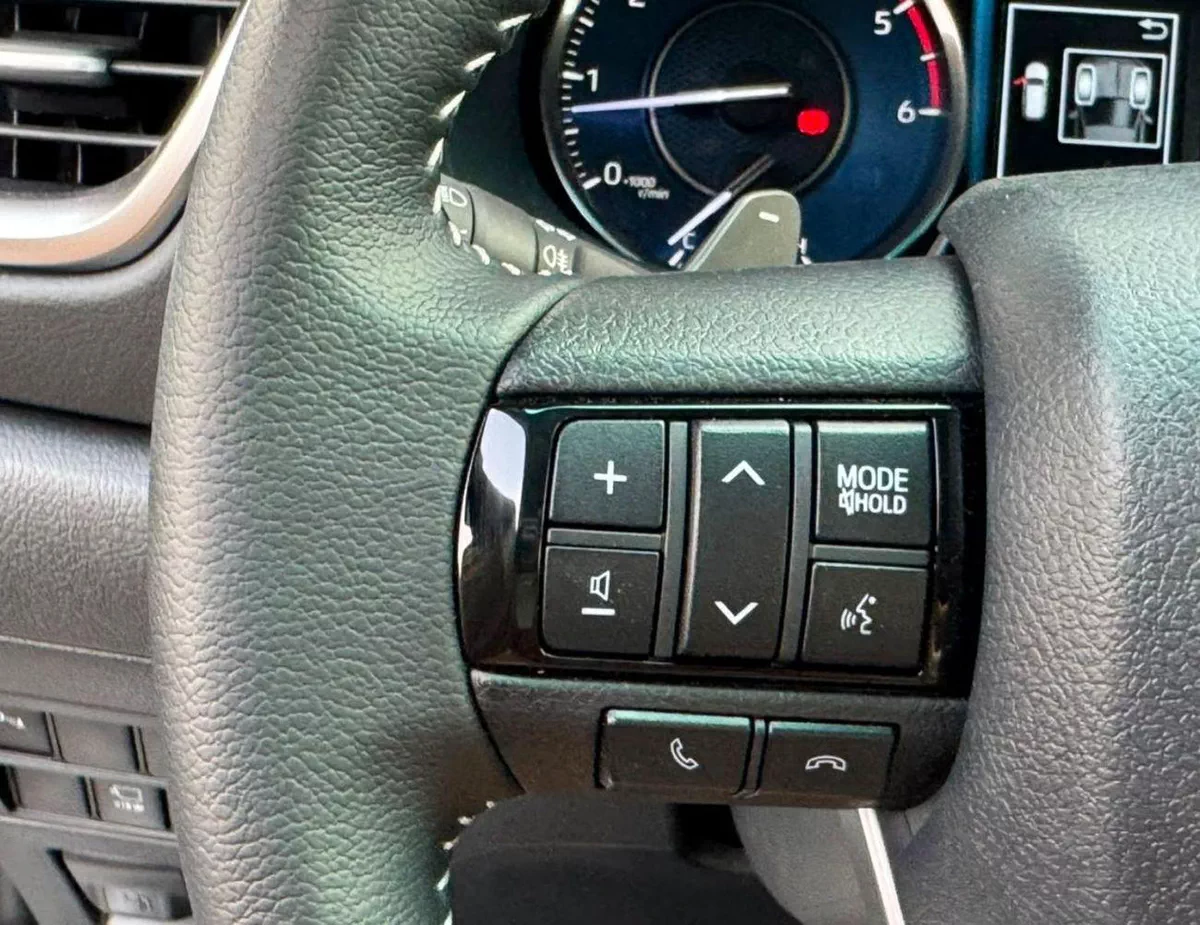 Toyota Fortuner SR5 || 2.8L DIESEL V4 4WD | RADAR | 360*CAMERA | AUTO AC (CODE # FD6FO)-18-0