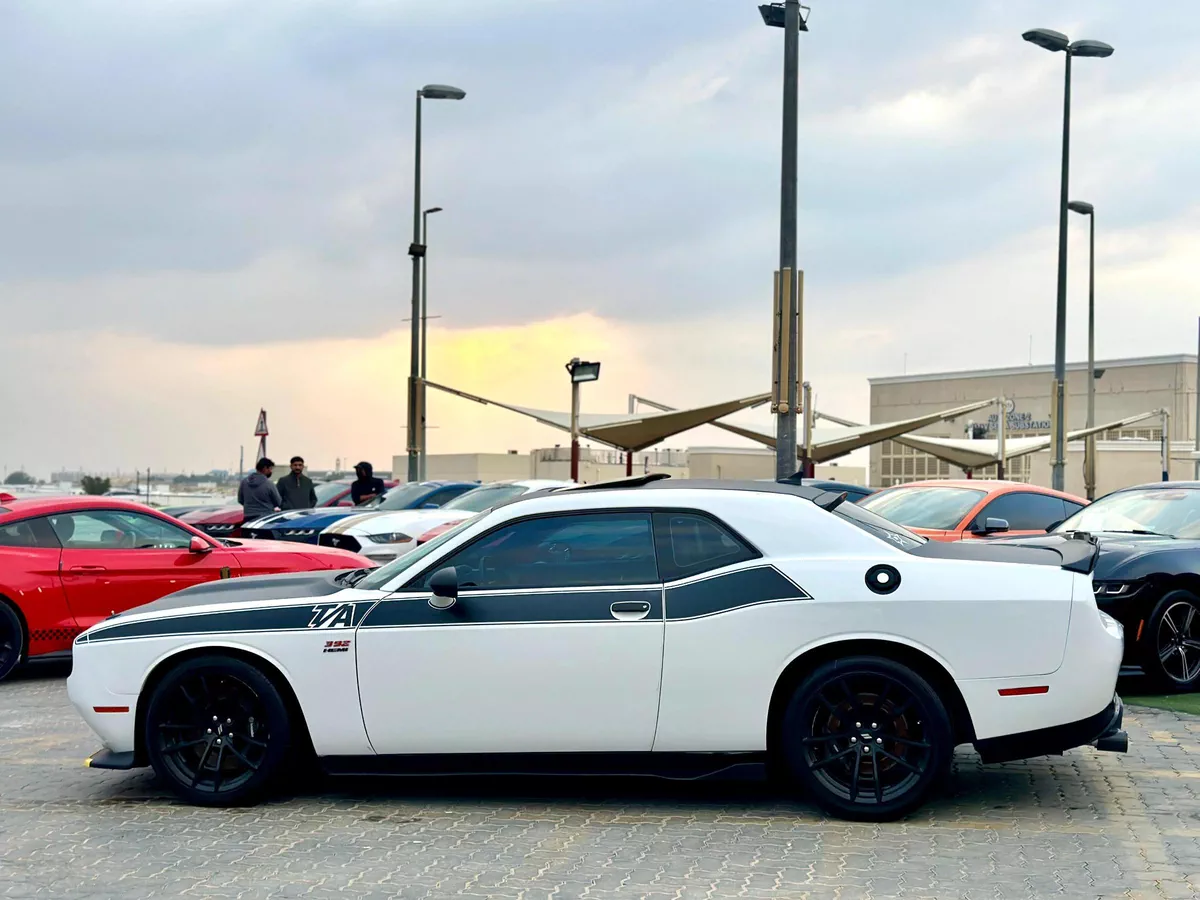 2018 Dodge Challenger RT TA 392 - 72550-3-3