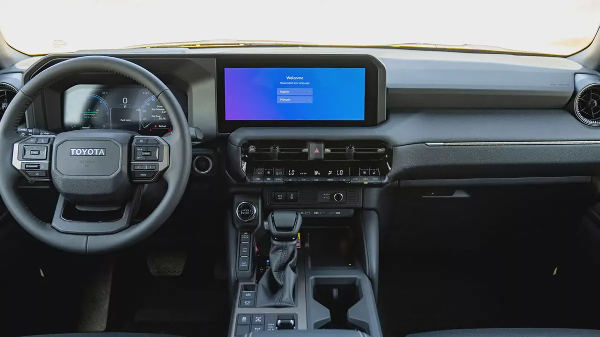 Toyota Prado Adventure First Edition 2026 - European Specs - GCC Car-14-14