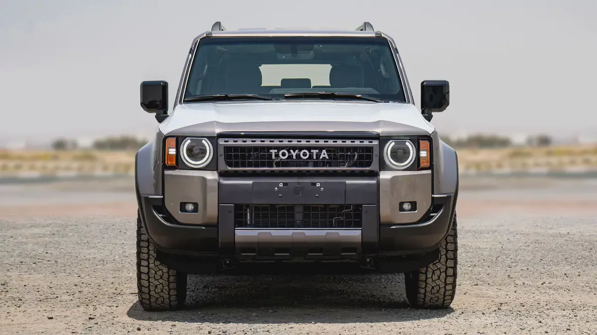 Toyota Prado Adventure First Edition 2026 - European Specs - GCC Car