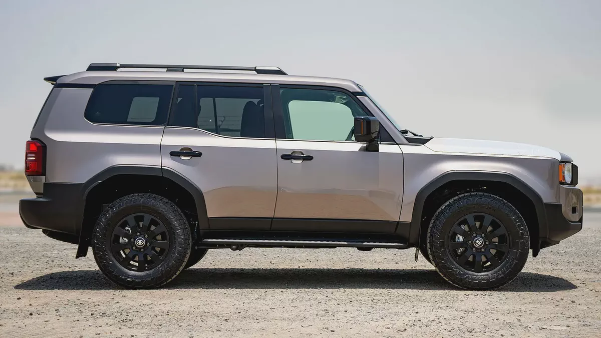 Toyota Prado Adventure First Edition 2026 - European Specs - GCC Car-2-2
