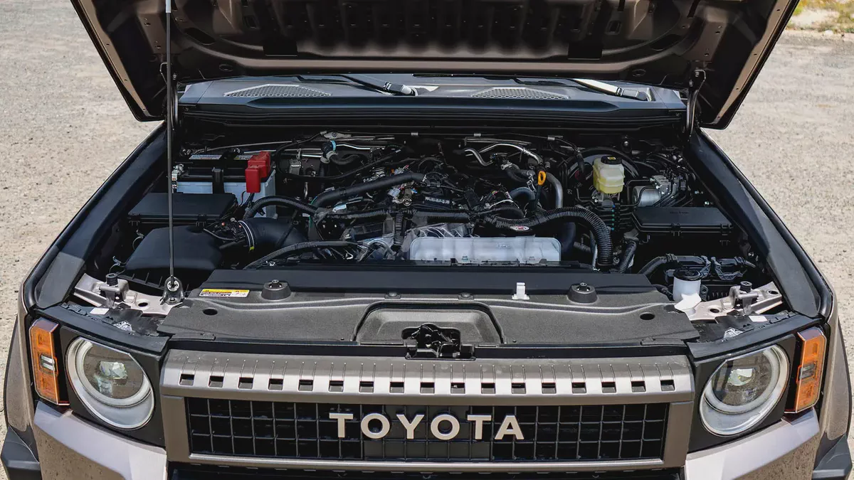 Toyota Prado Adventure First Edition 2026 - European Specs - GCC Car-7-7