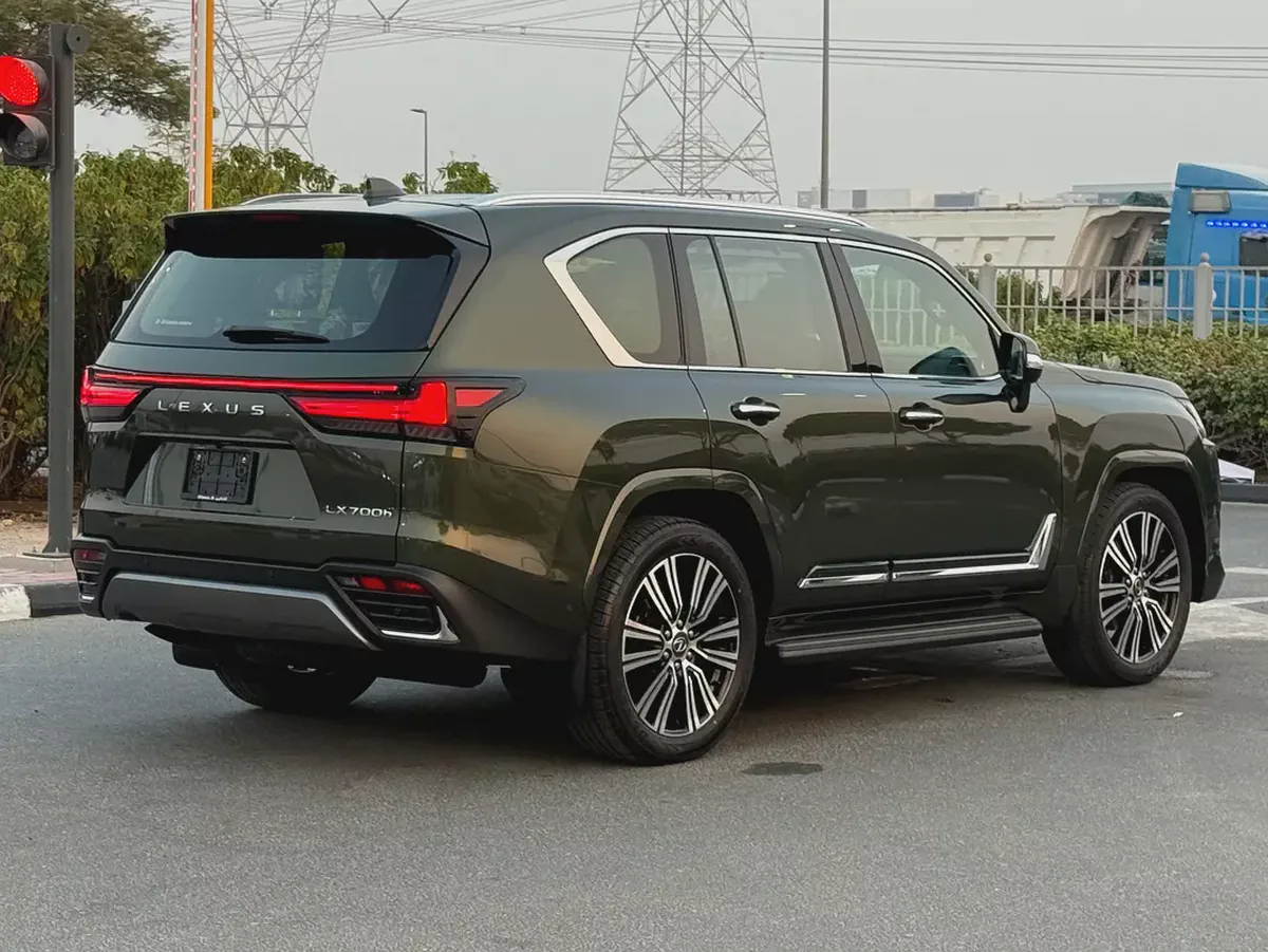Lexus LX 700h Signature 2026 | Brand New | GCC Specs-15-15