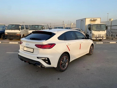 Kia Cerato Hatchback 1.6-1