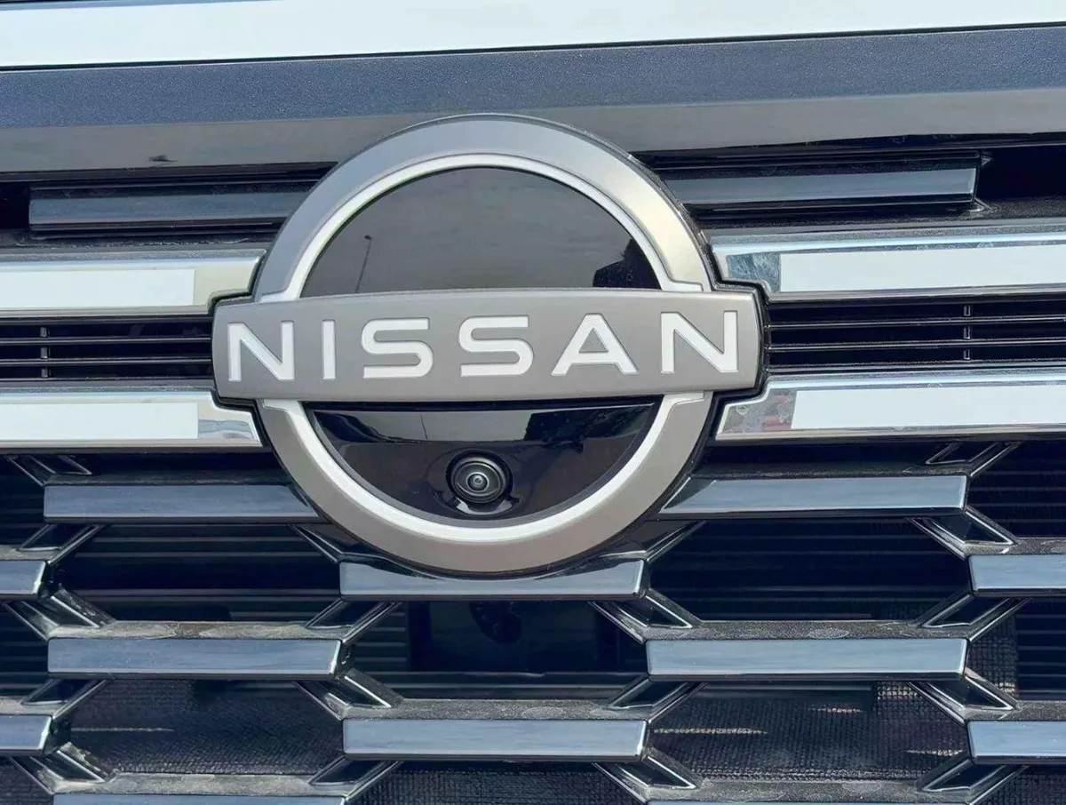 Nissan Patrol NISSAN PATROL SE PLATINUM || FULL OPTION | PETROL AT 3.8L V6 4WD (CODE # NPSEP) PLATINUM WHITE 2026-8-0