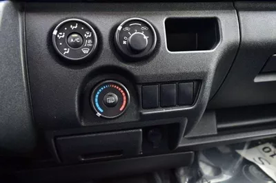 Toyota Hiace GL toyota hiace cargo MT petrol brand new 2025-12