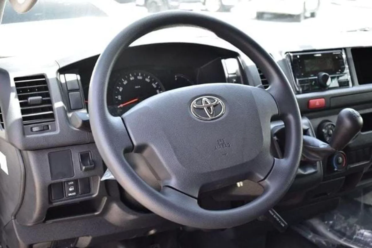 Toyota Hiace GL toyota hiace cargo MT petrol brand new 2025-7-0