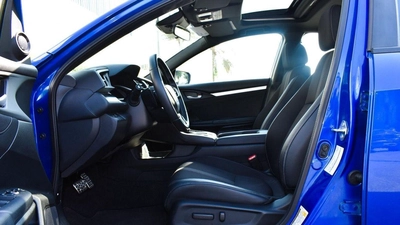 Honda Civic EX 2.0L-6