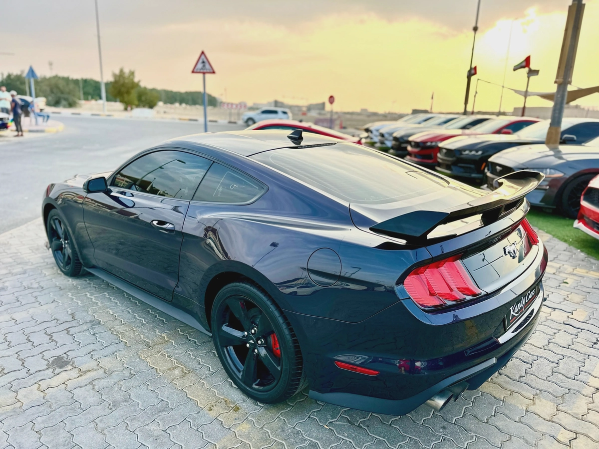 2022 Ford Mustang Ecoboost Premium-8-8