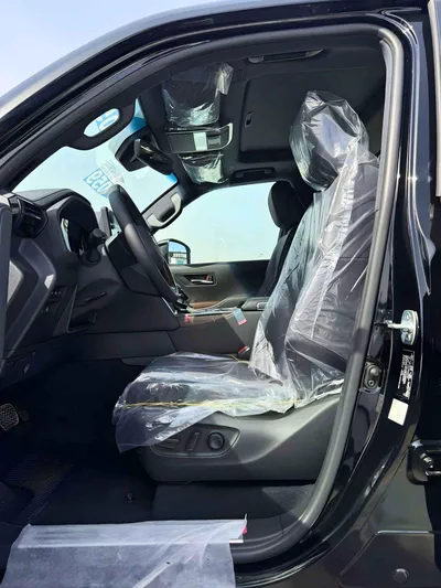 Toyota Land Cruiser GXR HIGH OPTION || 4.0L PETROL V6 | RADAR | REAR ENTERTAINMENT SCREENS (CODE # GXR41H)-10