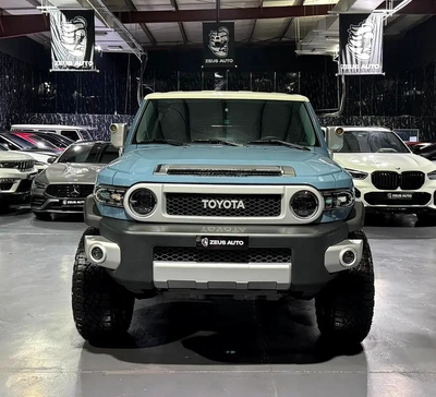 Toyota FJ Cruiser 2020 | GCC | One year unlimited kms Warranty | Low Mileage-11