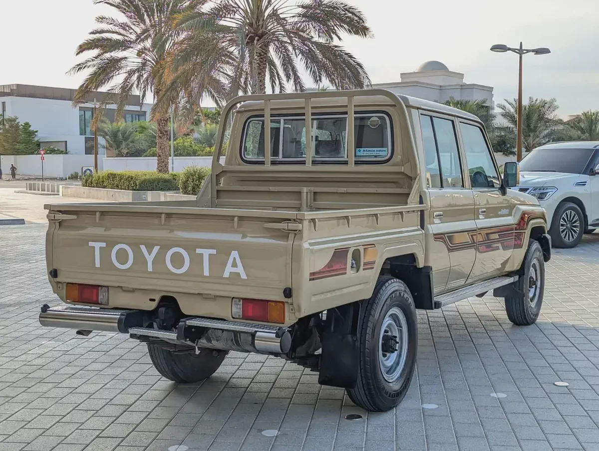 TOYOTA LAND CRUISER PICK UP 2014 LC79 4.0L PETROL V6 DOUBLE CAB 4X4 M/T-10-10