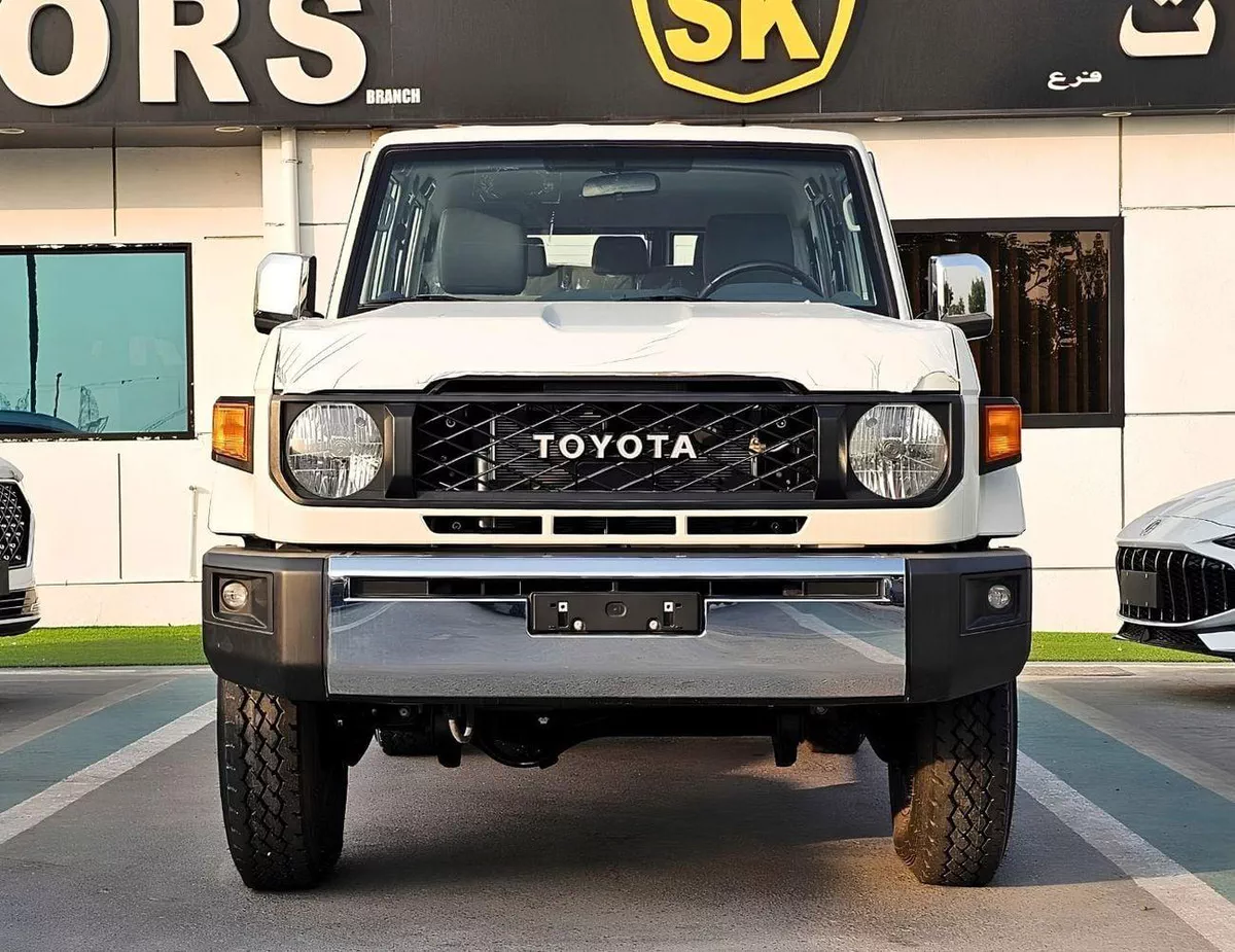 Toyota Land Cruiser 70 LC76 LX TOYOTA LANDCRUISER LC76 HARDTP LX || 5DOOR | STD OPTION | 6 STR PWR WINDOWS+MIRRORS+LOCKS WOOD LED F-2-0