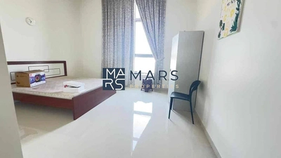 Stunning 4-Bedrooms, 5-Bathrooms Home in Tilal City-11