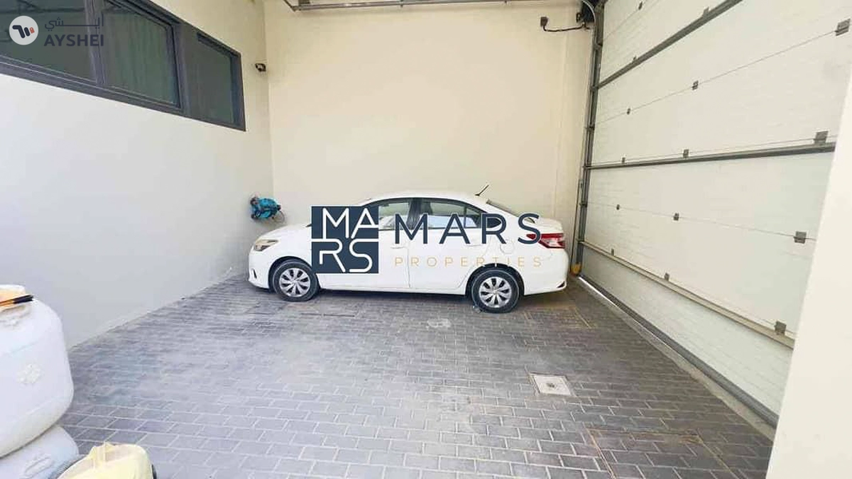 Stunning 4-Bedrooms, 5-Bathrooms Home in Tilal City-2-2