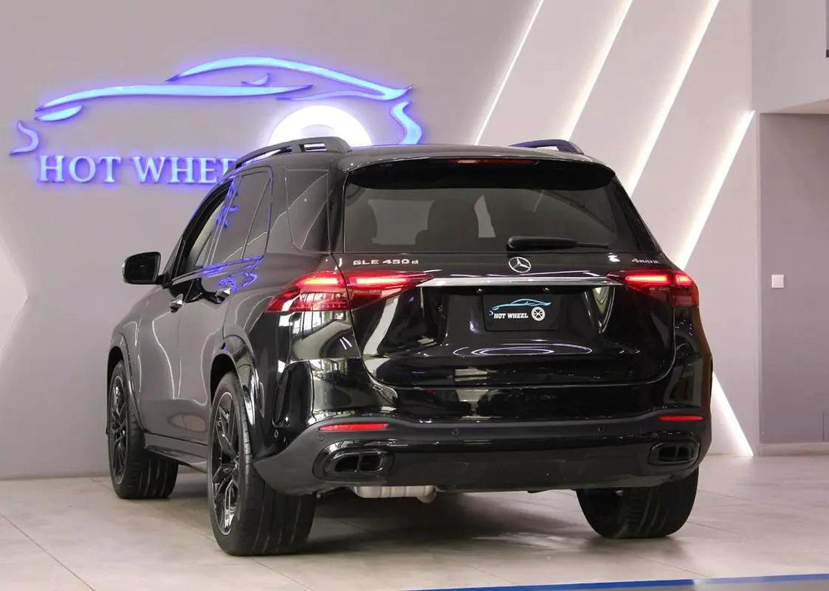 2024 - Mercedes-Benz GLE 450d - Diesel for 275,000.00 AED-13-13