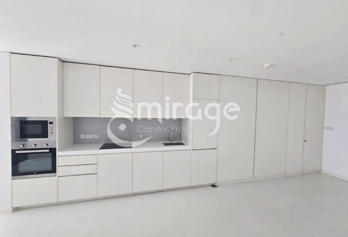 Big Balcony | Modern 1BR | Premium Location