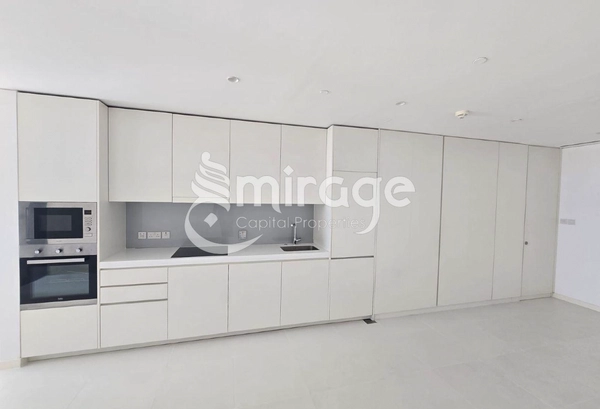 Big Balcony | Modern 1BR | Premium Location