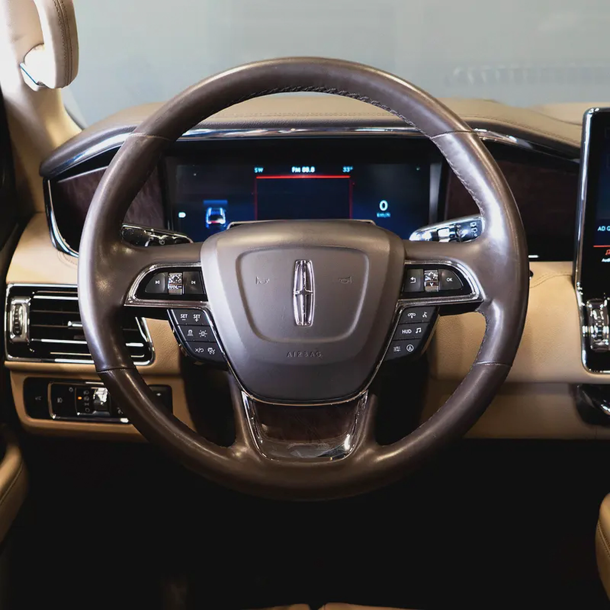 AED 3,065 P.M • 0% Downpayment • Navigator Reserve • 1 year warranty-9-9